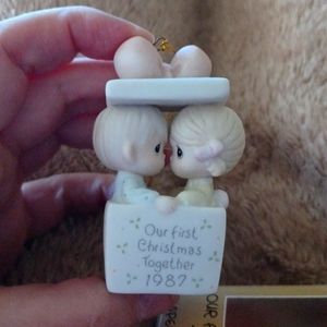 Precious Moments Collector Ornament 1987